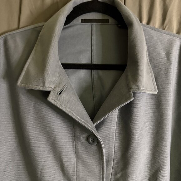 UNIQLO Men's Blue Chambray Button Down Shirt XL Slim Fit - Picture 9 of 11